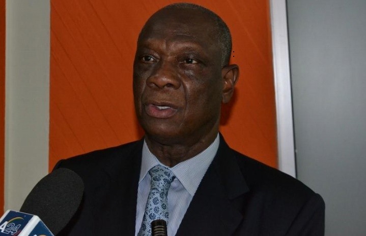 Transport  aérien Le général Abdoulaye Coulibaly distingué