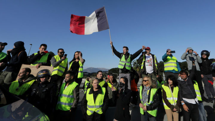 France : Front social en ébullition : Les gilets jaunes promettent l’enfer à Macron ce samedi 1er décembre 2018