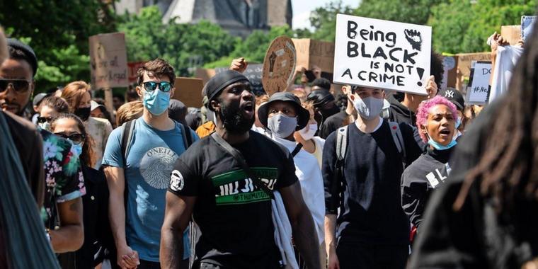 Soutien à George Floyd : La rue se mobilise  à travers le monde,  8500 personnes battent le pavé à Hanovre