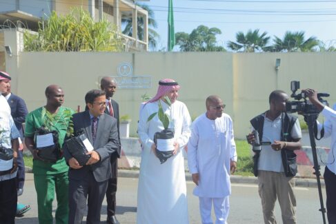 Côte d’Ivoire (Protection de l’environnement ):” L’initiative verte” lancée par l’ambassade de l’Arabie Saoudite à Abidjan.